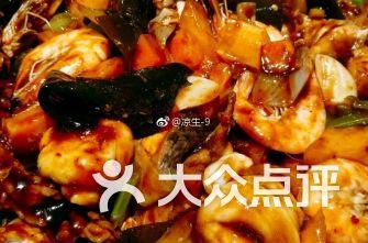 鲤鱼山路吃瓜,夏日美食盛宴