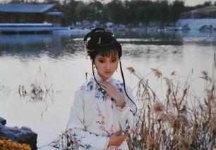 林黛玉吃瓜事件概括,一场宫廷美食的争议