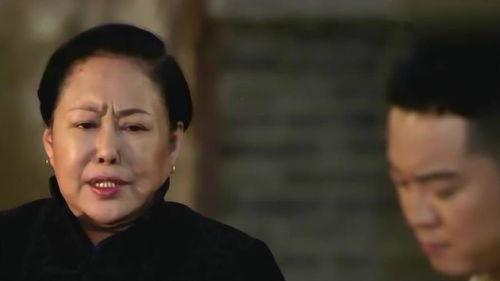 半夜吃瓜的讲话,揭秘半夜话题背后的真相与争议