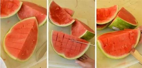 小孩吃切瓜,小孩快乐吃切瓜的欢乐时光