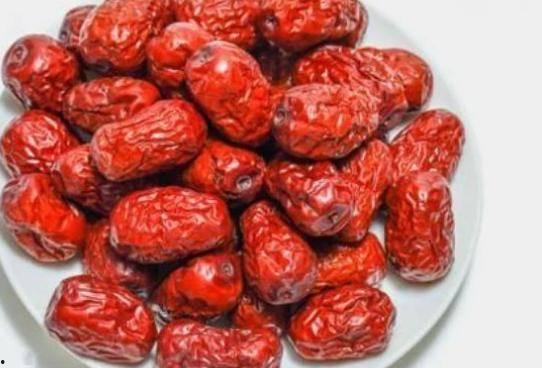 梦见和家人吃瓜吃枣子