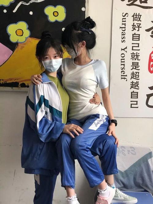 吃瓜校服妹 第2张 吃瓜校服妹 第2张